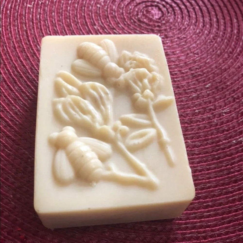 3/$25 Apple/Aloe Vera Pet Shampoo Bar Organic Handmade with Love 3 oz. N…